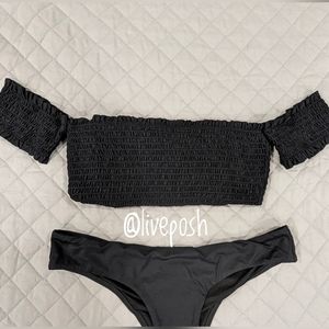 NWOT BILLABONG Black Smocked Bikini Top Size Medium